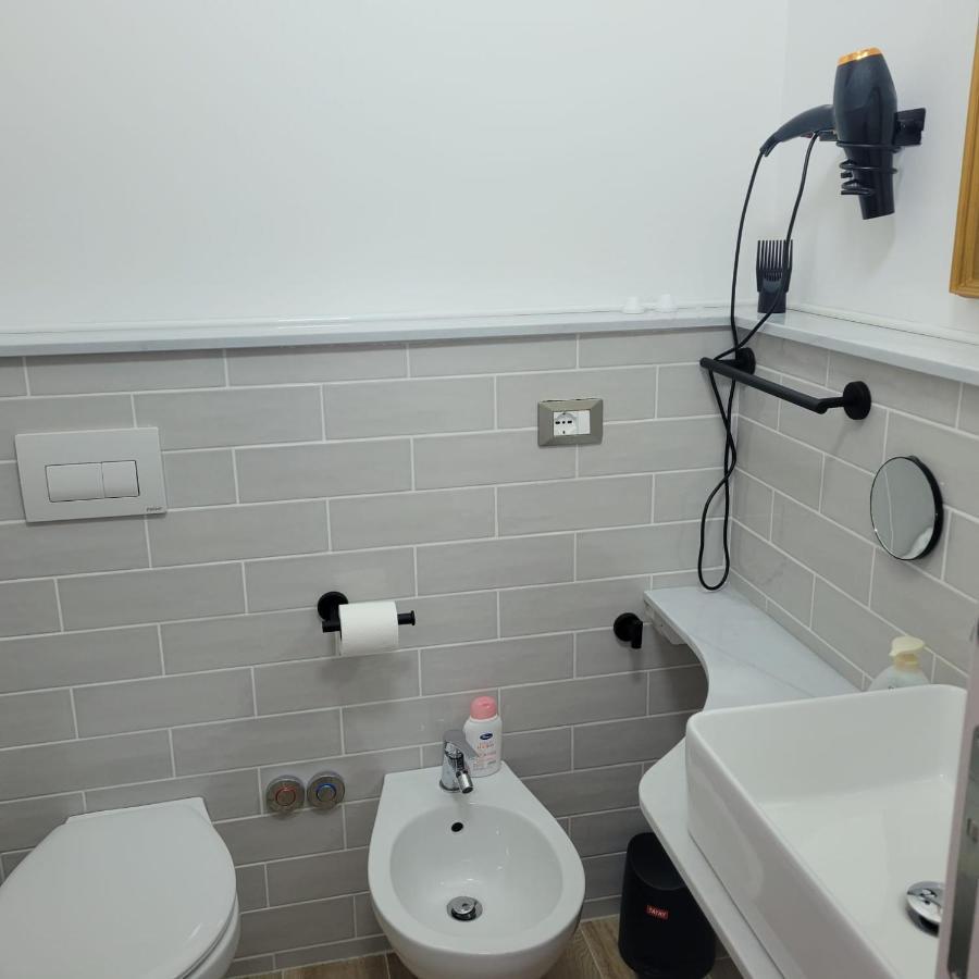 B&B Dei Sogni In Centro, Con Facilita Di Parcheggio Cosenza Extérieur photo